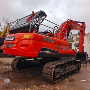 รถขุด DOOSAN DX340LA มือสอง 34 ตัน เครื่องยนต์คัมมินส์ ปั๊มไฮดรอลิกคาวาซากิ มอเตอร์ วาล์ว KYB ชั่วโมงการใช้งานต่ำ สภาพ 90% ใหม่ ราคาแข่งขัน ปี 2023 - Product Image 2