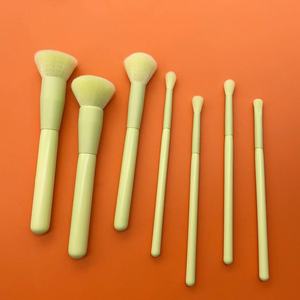 7pcs Makeup <b>Brush</b> Set Synthetic Hair Wood Handle Aluminum Ferrule Flat Foundation Customizable Wholesale Cosmetic <b>Brushes</b> - Product Image 1