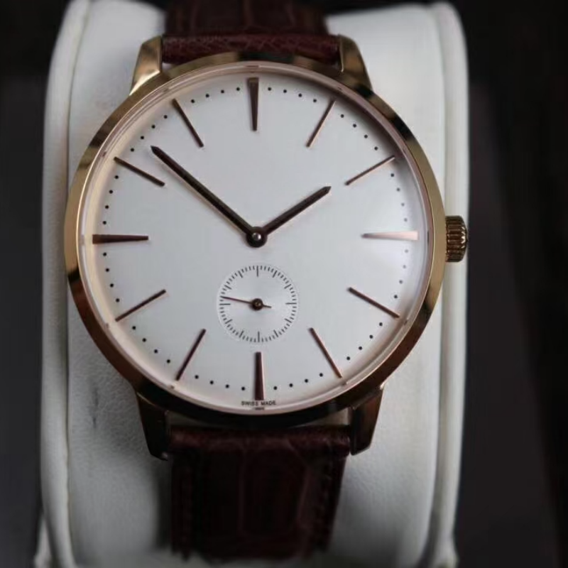 สีน้ำตาล