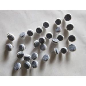 Ensemble de 28 tampons en feutre mélangés avec vis - Product Image 1