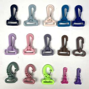 Usine de boucle en plastique de couleur personnalisée à prix bon marché, vente directe de boucle coulissante en plastique tri glide pour accessoires de sac - Product Image 5