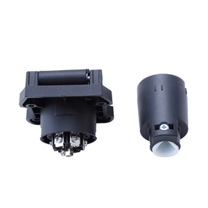 Conector de hoja de 7 vías de alta calidad, 12-24V, accesorios de repuesto para remolque de camión, nueva condición de plástico sostenible para Extremo de coche - Product Image 2