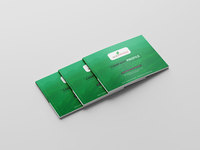Manuels d'instructions en carton finition mate, guides d'utilisation, impression couleur, taille personnalisable, laminage filmé, dépliant plié