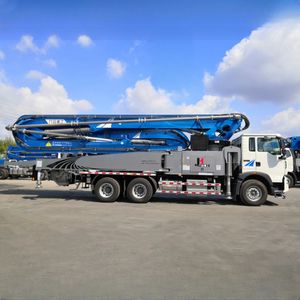 JIUHE Factory Supply High Efficiency with Good Quality Hot Selling Cement Delivery Pump 38m Concrete Pump Truck - Product Image 1