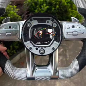 พวงมาลัยคาร์บอนไฟเบอร์ LED แบบกำหนดเองได้ เหมาะสำหรับ <span class=keywords><strong>Mercedes</strong></span> Benz W206 W205 W222 W223 W213 W463 AMG GT A45 C63 E63GLS63 - Product Image 5