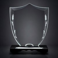 Plaque de récompense en cristal 3D en gros avec bases multi-styles pour événements sportifs et cérémonies d'entreprise