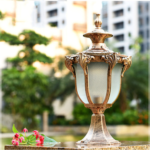 Lámpara de Jardín LED de Estilo Europeo Vintage, Retro, Clásica, Tipo Poste, para Colgar en la <span class=keywords><strong>Pared</strong></span>, para Exteriores, Hoteles y Resorts - Product Image 6