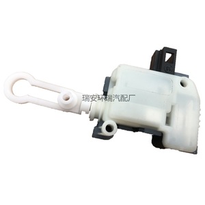 Actuador de Motor de Maletero para Audi A6 C5, 4B9962115B, Pieza de Repuesto Negra para Reparación - Product Image 2