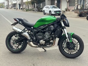 Motocicleta <span class=keywords><strong>Benelli</strong></span> <span class=keywords><strong>752S</strong></span> de 750cc, Bicilíndrica en Paralelo, Refrigerada por Líquido, con Inyección Electrónica de Combustible, de Lujo, Ahorradora de Combustible, Duradera, Potente y de Alta Gama - Product Image 4