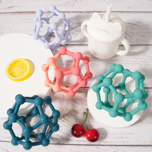 Mordedores de Silicona Suave Libres de BPA para Bebés, Anillos de Dentición, Bola para Masticar, Juguete de Silicona para Bebés, Set de Regalo para Bebés - Product Image 6