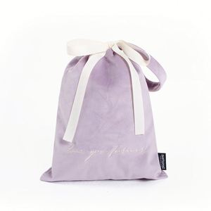 Wholesales Elegant Gift Make up Bags Reusable Lifestyle Velvet Drawstring <b>Storage</b> Dust Bags With Handle - Product Image 5