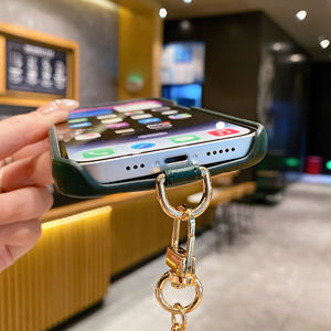 Étui de téléphone en cuir personnalisé avec lanière à bandoulière nouvel arrivage avec lettre pour <span class=keywords><strong>iPhone</strong></span> 12 12 pro 12 pro max - Product Image 3