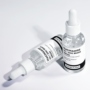 Marque privée Hydratant pour le visage Blanchiment <span class=keywords><strong>de</strong></span> la <span class=keywords><strong>peau</strong></span> Hydrate en profondeur Éclaircit le sérum pour le visage à la niacinamide et aux <span class=keywords><strong>perles</strong></span> <span class=keywords><strong>de</strong></span> zinc - Product Image 3