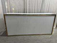 Hoher Metall-Rechteckbar-Tisch mit Edelstahlrahmen und Acrylplatte für Hochzeiten, Hotels und Gastronomie