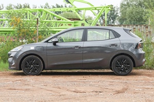 รถยนต์ไฟฟ้า SAIC <span class=keywords><strong>MG</strong></span> 4 <span class=keywords><strong>EV</strong></span> รุ่นปี 2026 ระยะทางวิ่ง 437 กม. รุ่นฟรี 5 ประตู 5 ที่นั่ง รถแฮทช์แบ็ก ลดราคาพิเศษ - Product Image 2