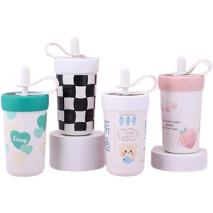Linda botella de agua con pajita de acero inoxidable 316 taza aislada al vacío tapa a prueba de fugas - Product Image 1