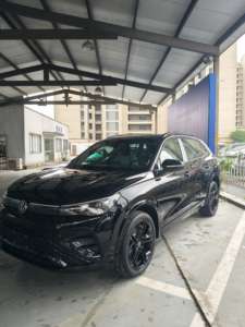 2025 VWs <span class=keywords><strong>Tiguan</strong></span> L GAS CAR 380TSI <span class=keywords><strong>R</strong></span>-<span class=keywords><strong>Line</strong></span> SUV de 7 asientos con 2,0 T Vehículo de gasolina de 2025 T 12000 a dólares estadounidenses en China - Product Image 6