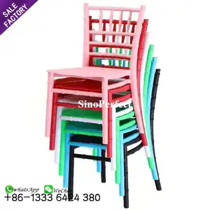 Foshan Wedding Hotel mobili colorati impilabili Pp plastica Chavari sedia bambini Chiavari sedia per bambini