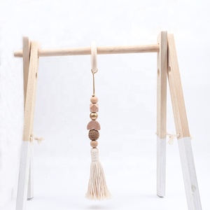Colgantes de <span class=keywords><strong>cuna</strong></span> <span class=keywords><strong>para</strong></span> recién nacido, juguetes educativos de madera, decoración <span class=keywords><strong>para</strong></span> habitación infantil, sonajeros, juego de madera, gimnasio, juego <span class=keywords><strong>colgante</strong></span> - Product Image 4