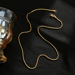 Cadena de serpiente de acero inoxidable chapada en oro de 18 quilates al por mayor, cadena de serpiente delgada y lisa para colgante, cadena para bricolaje - Product Image 3