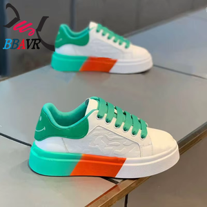Zapatos Deportivos Casuales Transpirables con Suela Gruesa para Hombre, Estilo Deportivo para Caminar, Correr y Skateboard, Primavera-Otoño 2025 - Product Image 1