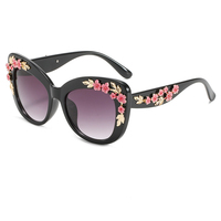 Lunettes de soleil œil-de-chat vintage en plastique floral dégradé unisexe avec protection UV400 – Confortables et tendance pour femme