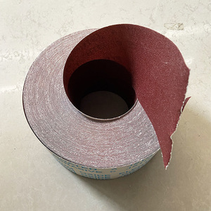 Bandas <span class=keywords><strong>de</strong></span> Lija Abrasivas <span class=keywords><strong>de</strong></span> Tela <span class=keywords><strong>de</strong></span> <span class=keywords><strong>Esmeril</strong></span> <span class=keywords><strong>de</strong></span> Alta Calidad con Óxido <span class=keywords><strong>de</strong></span> Aluminio en Rollo Jumbo para Pulir Convertidores - Product Image 5