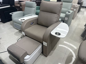 Sillón de Pedicura para Spa con Masaje Corporal Completo, Cómoda Silla de Manicura en Cuero PU - Product Image 6