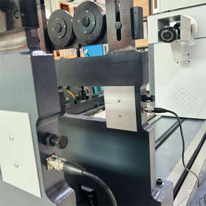 Универсальный совместный привод Макс диаметр рабочего колеса 1200 мм динамическая балансировочная машина - Product Image 6