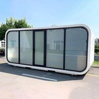 Maison capsule en acier moderne en forme de pomme avec conception étanche pour atelier, salle de sport, entrepôt et usage extérieur