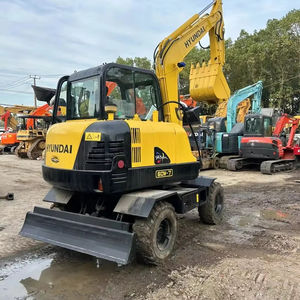 Excavatrice d'occasion HYUNDAI 80W 8 tonnes en excellent état, peu d'heures de fonctionnement, meilleure qualité, à vendre - Product Image 1
