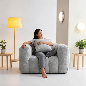 Canapé compressible avec revêtement en velours Teddy crème et guimauve, garnissage en éponge, idéal pour appartement - Product Image 2