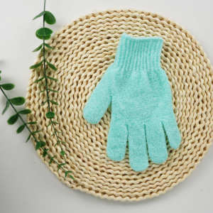 Guanti esfolianti a 5 dita all'ingrosso Premium | Produttore OEM | Essenziali per Spa e bagno - Product Image 4