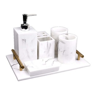 Ensemble de salle de bain en résine le plus vendu, accessoires décoratifs essentiels pour la maison, le bureau et les salles de bain d'hôtel, disponible au prix d'exportation - Product Image 4