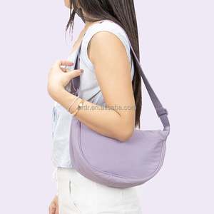 Nueva Bolsa Clutch de Mimbre Elegante, Bolsa de Playa de Mimbre Tejida a Mano, al por Mayor desde Vietnam - Product Image 2