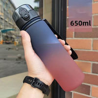 Bouteille d'eau en plastique écologique anti-fuite de 650 ml, tendance, pour le sport et la course en plein air, avec couvercle