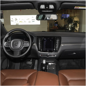 Pour la vente chaude <span class=keywords><strong>Volvo</strong></span> S60 2025 <span class=keywords><strong>voiture</strong></span> <span class=keywords><strong>hybride</strong></span> voitures de taille moyenne 145(197Ps) 5 portes berline 5 places meilleur <span class=keywords><strong>prix</strong></span> en Chine - Product Image 5