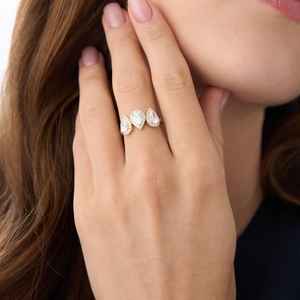 Bague en or massif 14 carats coupe poire trois pierres Halo bague en diamant diamant cultivé en laboratoire cadeaux d'anniversaire de mariage pour les femmes vente chaude - Product Image 4