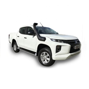Accesorios para Auto UNITY, Toma de Aire 4x4, Snorkel para Mitsubishi Triton MR 2.4L, Material LLDPE, Color Negro, Posición Derecha, 1 Año de Garantía - Product Image 1