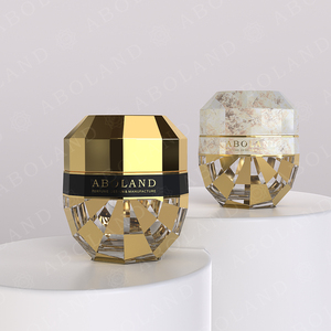 ขวดน้ำหอมโลหะดีไซน์ใหม่หรูหราขนาด 100 มล. ขวดแก้วเปล่าแบบพ่นพร้อมฝาพิเศษคุณภาพสูงสำหรับบรรจุภัณฑ์น้ำหอม - Product Image 2