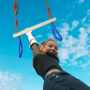 Kids Houten Trapeze Boom Opknoping Swing Aap Bar Swing Met Plastic Gym Ringen Voor Achtertuin Outdoor