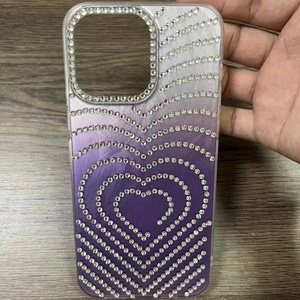 เคสโทรศัพท์ TPU ลายรักสุดหรูสำหรับ <span class=keywords><strong>iPhone</strong></span> 17 16 15 14 13 12 <span class=keywords><strong>11</strong></span>เคสโทรศัพท์ TPU สำหรับ Motorola G85 G55 Edge 60 <span class=keywords><strong>Fusion</strong></span> G14ฝาหลัง PC ติดเพชร - Product Image 4