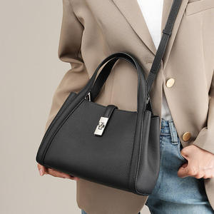 Nouveau Sac Fourre-tout Femme en Cuir de Vachette Véritable Tendance 2025 – Grande Capacité, Sac à Bandoulière Unique pour Femme - Product Image 2