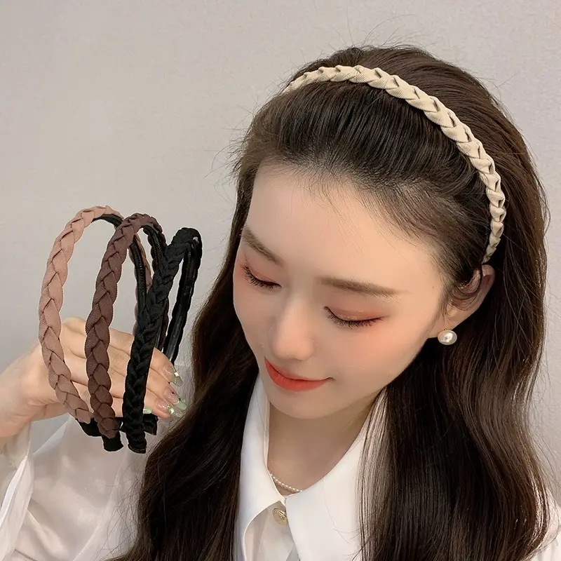 Neues einfaches Wasch gesichts stirnband Korean Fashion Twist rutsch festes Haarband mit Zähnen Frauen Vintage Stoff Haarschmuck