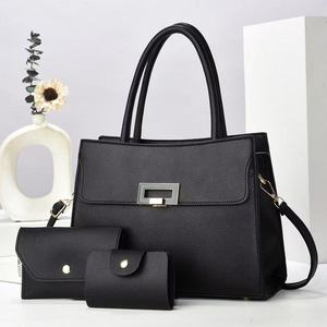 Wholesale Price Luxury Women's Fashion <b>Large</b> <b>Shoulder</b> <b>Bag</b> Hardware Clasp Decoration Crossbody <b>Bag</b> Handbag - Product Image 4