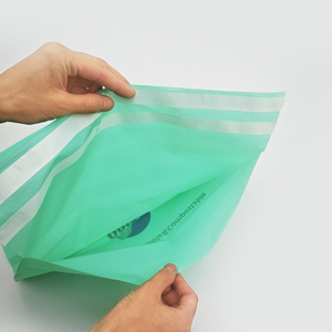 Pochettes d'expédition auto-adhésives extra épaisses, écologiques, compostables, imperméables, 100 % biodégradables, pour l'emballage de chaussures, personnalisables - Product Image 6
