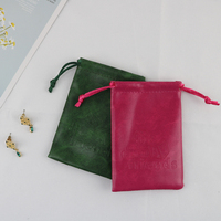 Petite pochette à bijoux en cuir PU personnalisée avec cordon de serrage, pochette à bijoux en cuir avec logo pour l'emballage et la collection de bijoux
