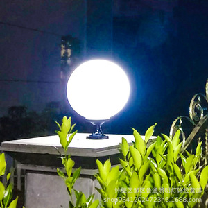 Lampadaire solaire <span class=keywords><strong>LED</strong></span> <span class=keywords><strong>extérieur</strong></span> étanche de haute qualité en aluminium pour poteau de portail principal ou <span class=keywords><strong>colonne</strong></span> de jardin, fabriqué en usine - Product Image 3