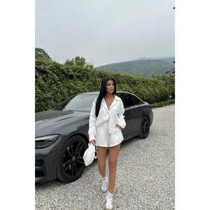 Ensemble décontracté deux pièces Eveline, nouvelle collection, col asymétrique, taille XS, tricot, vêtements de sport, haut et tenue de club, motif uni - Product Image 1