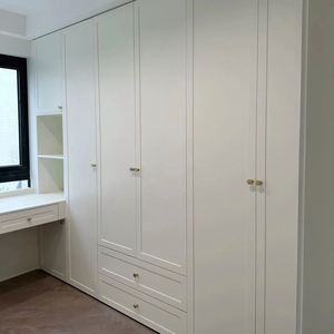 Meubles de chambre à coucher anciens personnalisables durables, de haute qualité, style industriel moderne en bois simple, armoire coulissante personnalisée - Product Image 1